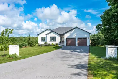 174 Conner Drive, Front Of Leeds & Seeleys Bay, On K7g 2v4