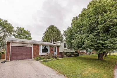 15 Confederation Drive, St. Thomas, On N5p 3p1
