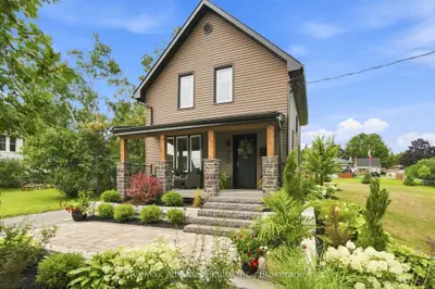 20 Mary Street E, Kawartha Lakes, On K9v 1v3