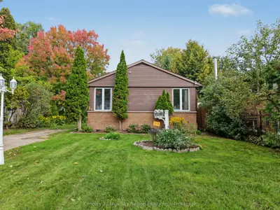 23 Martin Street, North Bay, On P1a 1k8