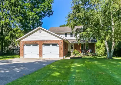 37450 Lake Line, Southwold, On N5l 1j1