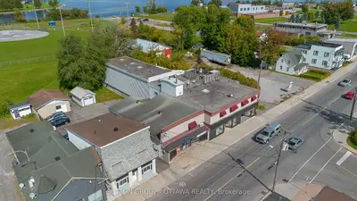 669-671 Main Street E, Hawkesbury, On K6a 1b3