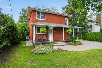 916 Iroquois Road, Mckellar Heights - Glabar Park And Area, On K2a 3n5