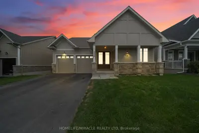 140 Country Club Drive, Loyalist, On K0h 1g0