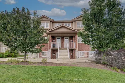 50 Howe Drive 19a, Kitchener, On N2e 0a3