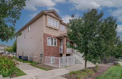 50 Howe Drive 19a, Kitchener, On N2e 0a3