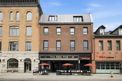 21 York Street 2, Lower Town - Sandy Hill, On K1n 5s7