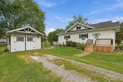 10 Northport Street, Prince Edward County, On K0k 2t0