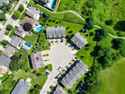 176 Ferguson Drive 18, Woodstock, On N4v 0c6