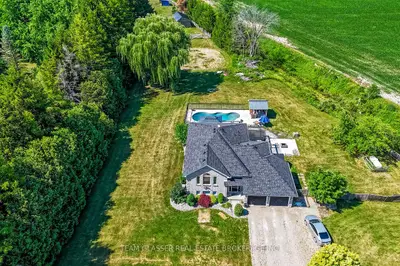 23999 Mayfair Road, Adelaide Metcalfe, On N7g 3h4