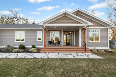 12 R9 Road, Rideau Lakes, On K0g 1l0