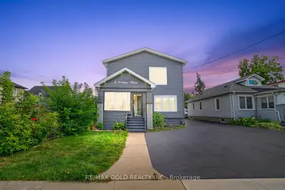 3 Wardrope Avenue, Hamilton, On L8g 1r9