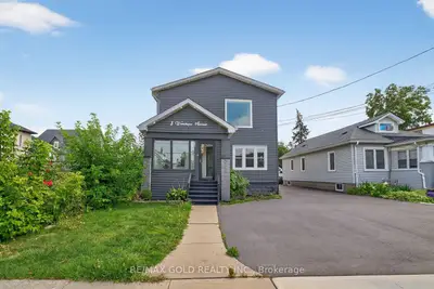 3 Wardrope Avenue, Hamilton, On L8g 1r9