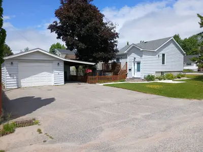 431 Angus Avenue, North Bay, On P1b 7l9