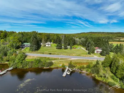 2442 520 Highway, Burk's Falls, On P0a 1c0