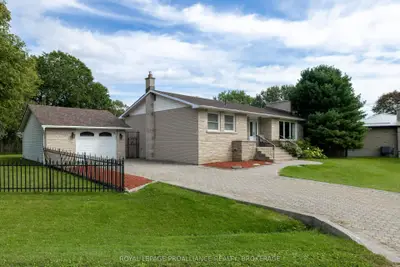 424 Maple Ridge Drive, Kingston, On K7m 5p3
