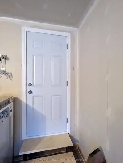 208 Alex Polowin Avenue Basement, Barrhaven, On K2j 6e8