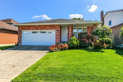 83 Martinet Avenue, London East, On N5v 4b7
