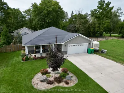 202 REYCRAFT Avenue, Southwest Middlesex, ON N0L 1M0