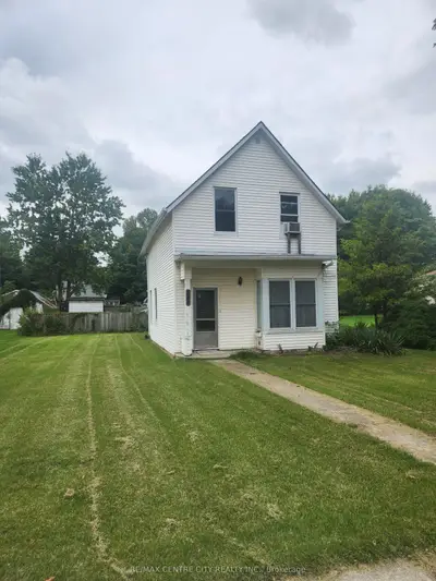 244 Elm Street W, Chatham-kent, On N0p 1c0