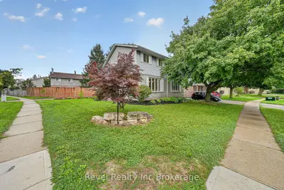 995 Cree Avenue, Woodstock, On N4t 1e7