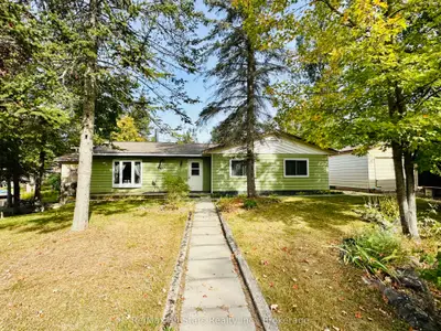 16 Peninsula Court, Trent Lakes, On K0m 1a0