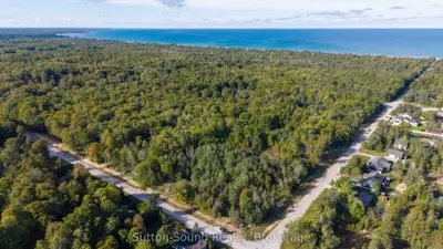 Lot 8 D Line, South Bruce Peninsula, On N0h 2g0