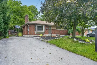 919 Quinton Road, London North, On N6h 3a8