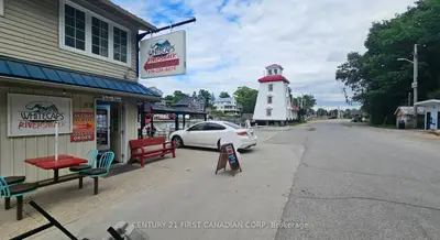 59 River Road, Lambton Shores, On N0m 1t0