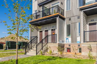 805 Utopie Private, Orleans - Convent Glen And Area, On K1w 0y3