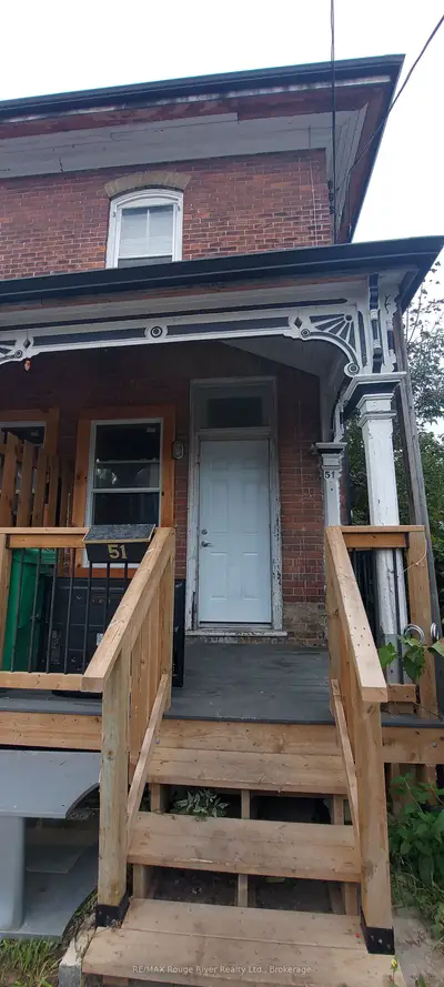 51 Lafayette Avenue, Peterborough, On K9j 5c1