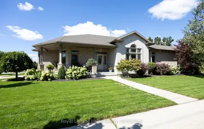 2 Findlay Place, Stratford, On N5a 0a7