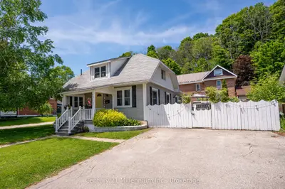 1712 5th Avenue W, Owen Sound, On N4k 5b8