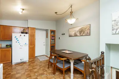 763 Eastwood Avenue, North Bay, On P1b 7v4
