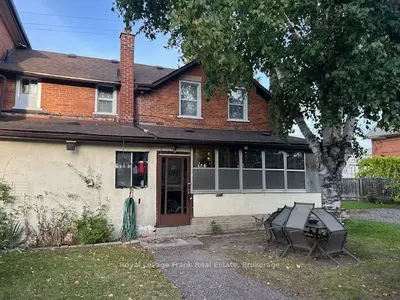 226 Lake Street, Peterborough, On K9j 3j1