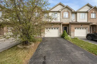 35 Palacebeach Trail, Hamilton, On L8e 0b9