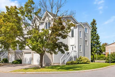 10 Castlegreen Private 5, Hunt Club - South Keys And Area, On K1t 3n2