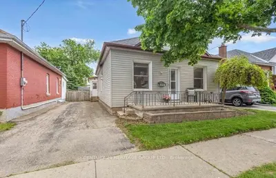 16 Ruth Street, Brantford, On N3s 1l6