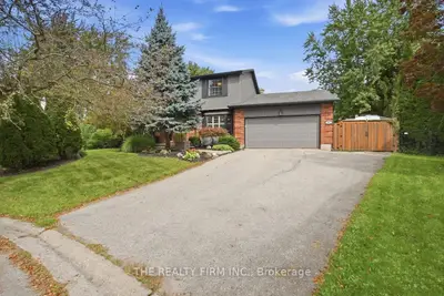 40 Leland Place, London South, On N6k 1s6