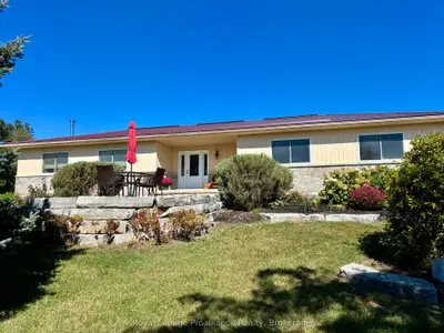 254 Airport Road, Quinte West, On K0k 3e0