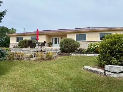 254 Airport Road, Quinte West, On K0k 3e0