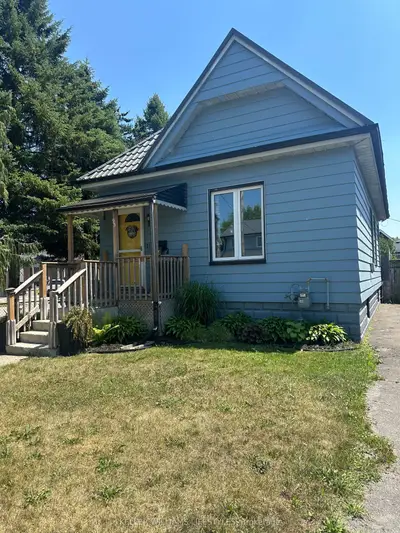 93 Homan Street, London East, On N5z 1a9