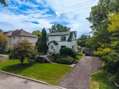 140 Billings Avenue, Alta Vista And Area, On K1h 5k9