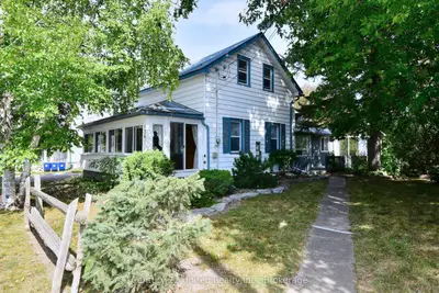 136 Water Street, Selwyn, On K0l 2h0