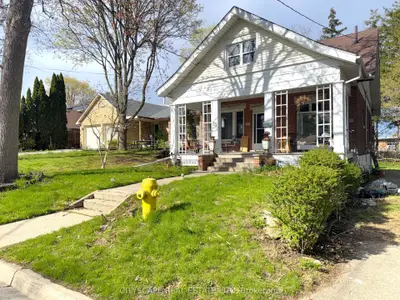 15 Humberstone Avenue, Brantford, On N3s 7a4