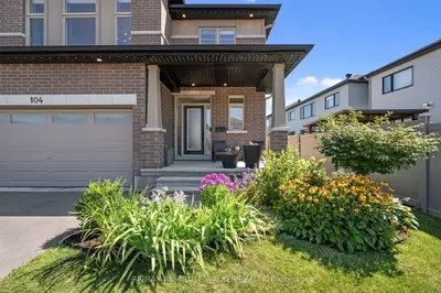 104 Heirloom Street, Blossom Park - Airport And Area, On K4m 0l3
