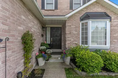 51 Bayne Crescent, Cambridge, On N1t 1e1