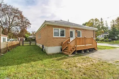 813 Rishor Crescent, Peterborough, On K9h 5c8