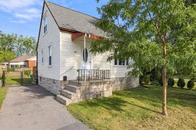 988 High Street, Peterborough, On K9j 5r6