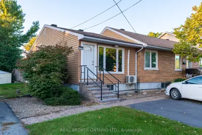 1525 Rosebella Avenue A, Blossom Park - Airport And Area, On K1t 1e7